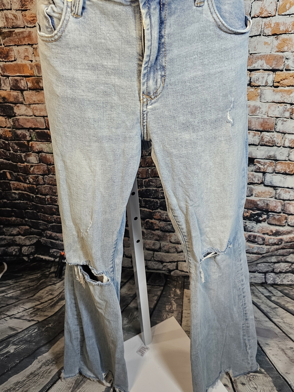 Dear John Rosa Flare Jeans Size 31 High Rise Distressed Light Wash Denim